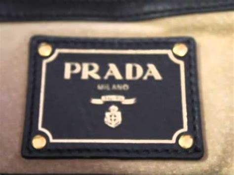 prada ha i codice autenticità|prada lookup.